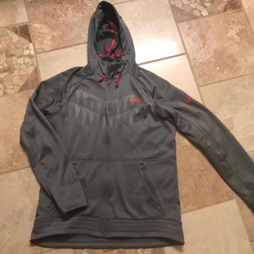 Men’s LeBron James Nike zip up